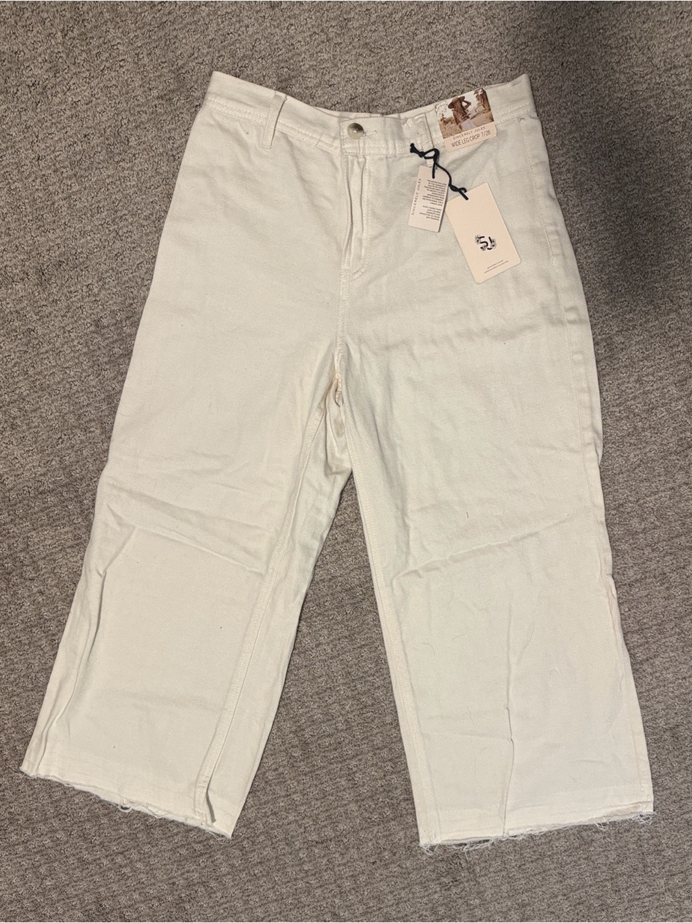 NWT Sincerely Jules Wide Leg Crop Jeans – Size 7/28